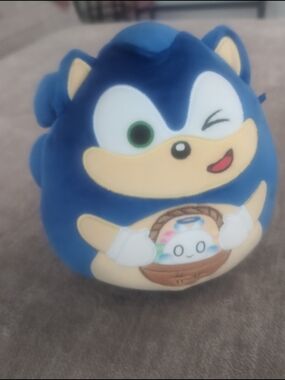 Blue Winking Hedgehog Plush 8" SONIC the Hedgehog SquishMallow Plush Figure SEGA